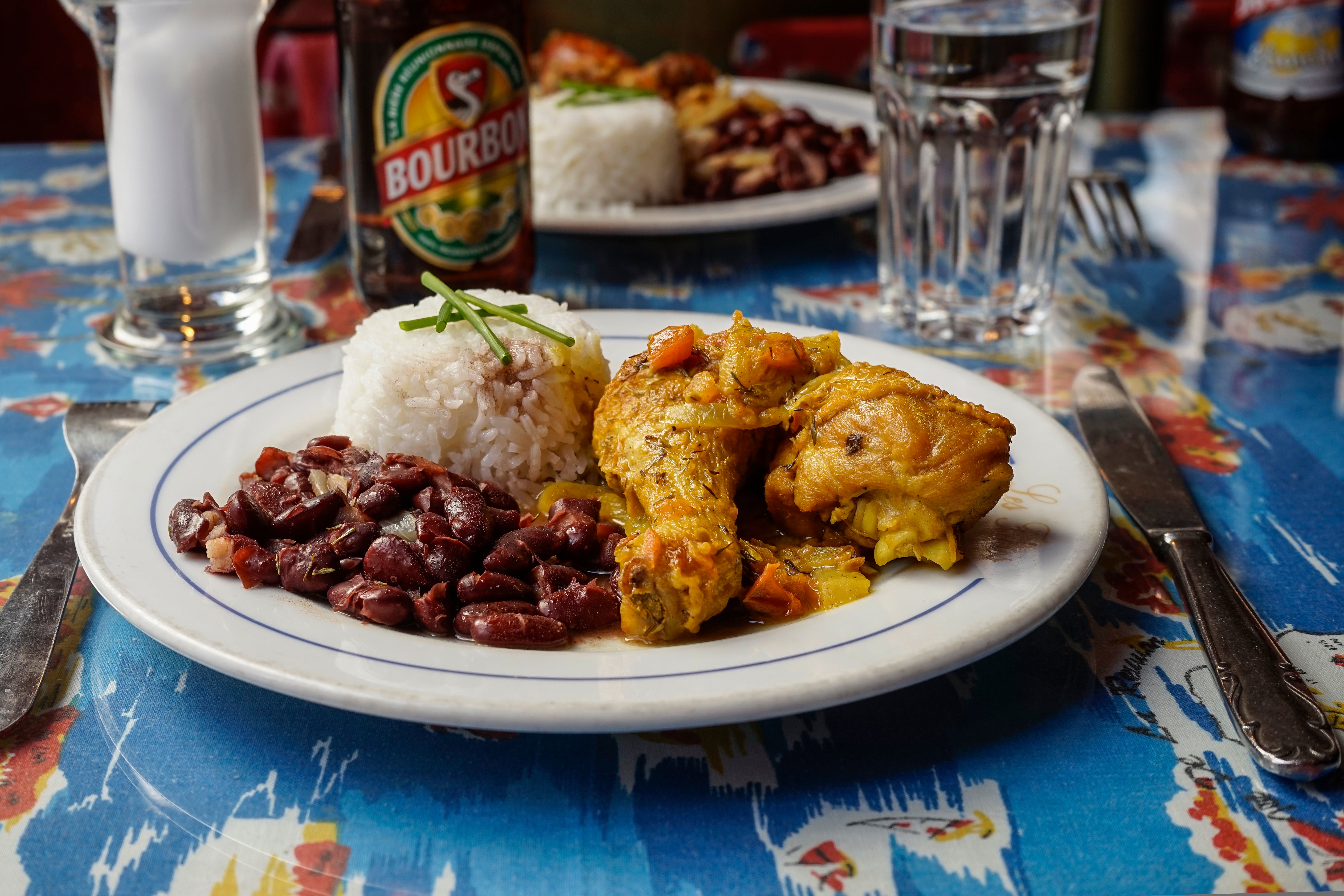 Livraison Les Filaos à Hôtel de Ville Commandez avec Deliveroo