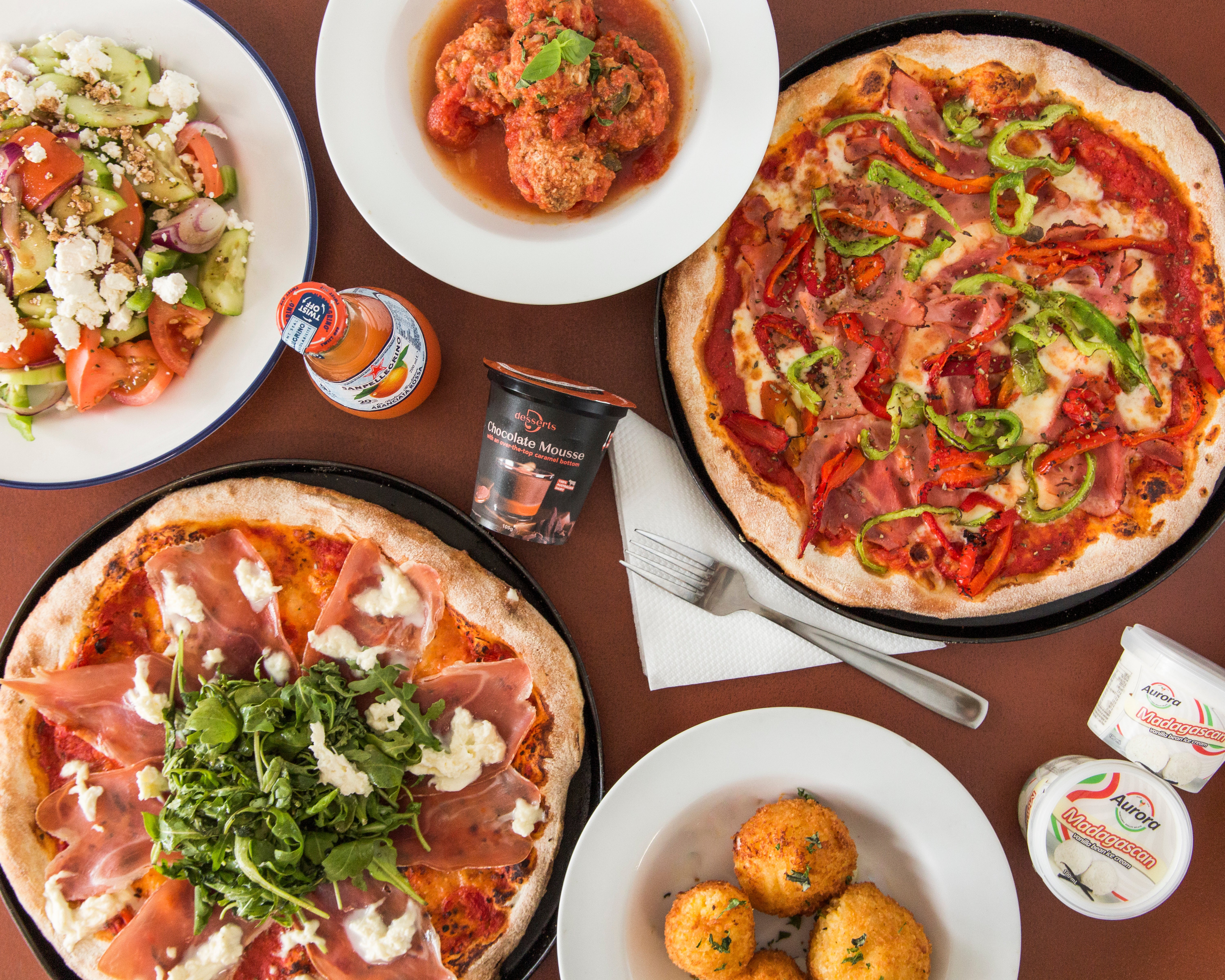 Bella Mia Pizzeria delivery from Mount Waverley Order with Deliveroo