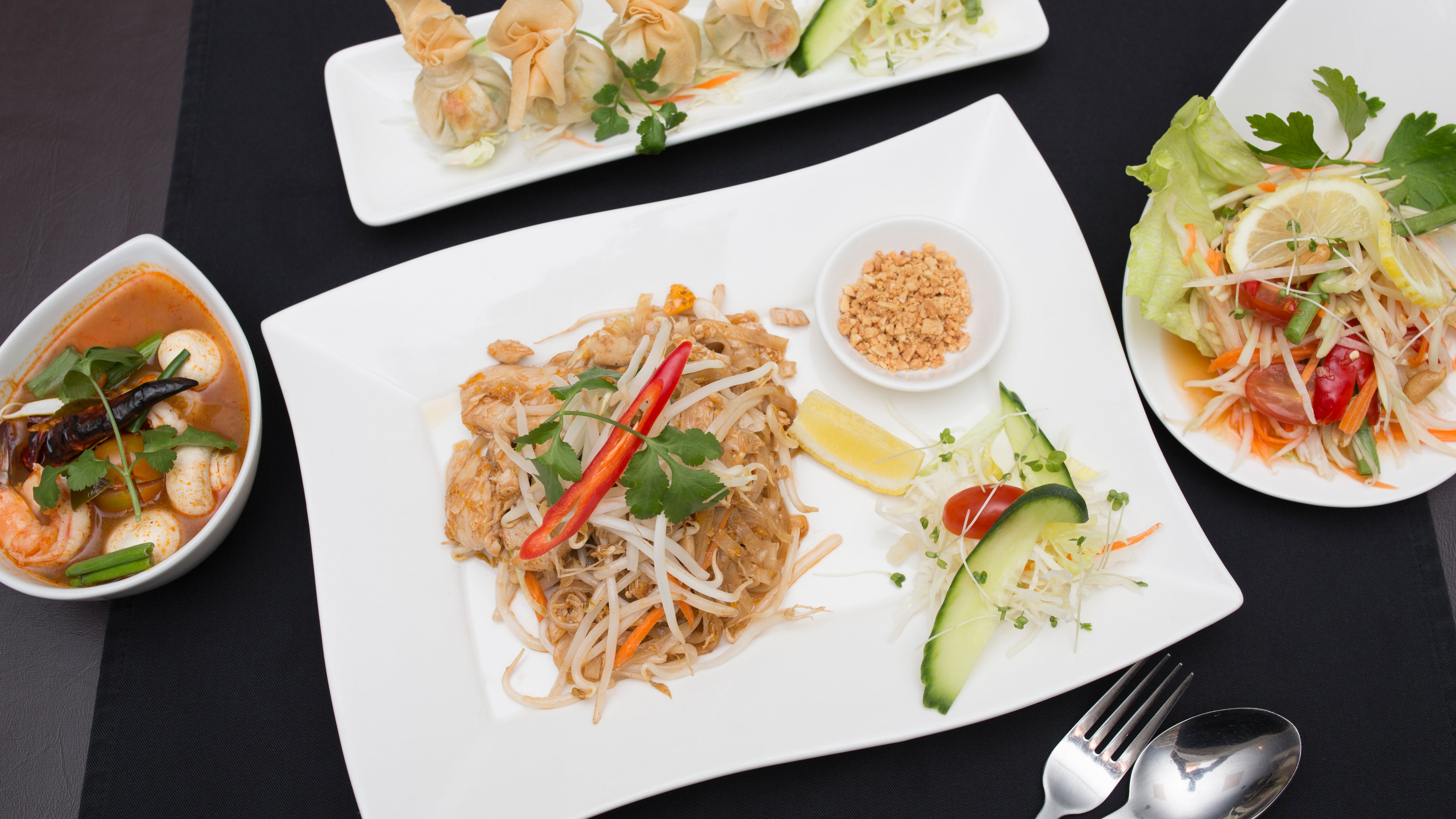 Bangkok Thai delivery from Bradford Central Order with Deliveroo