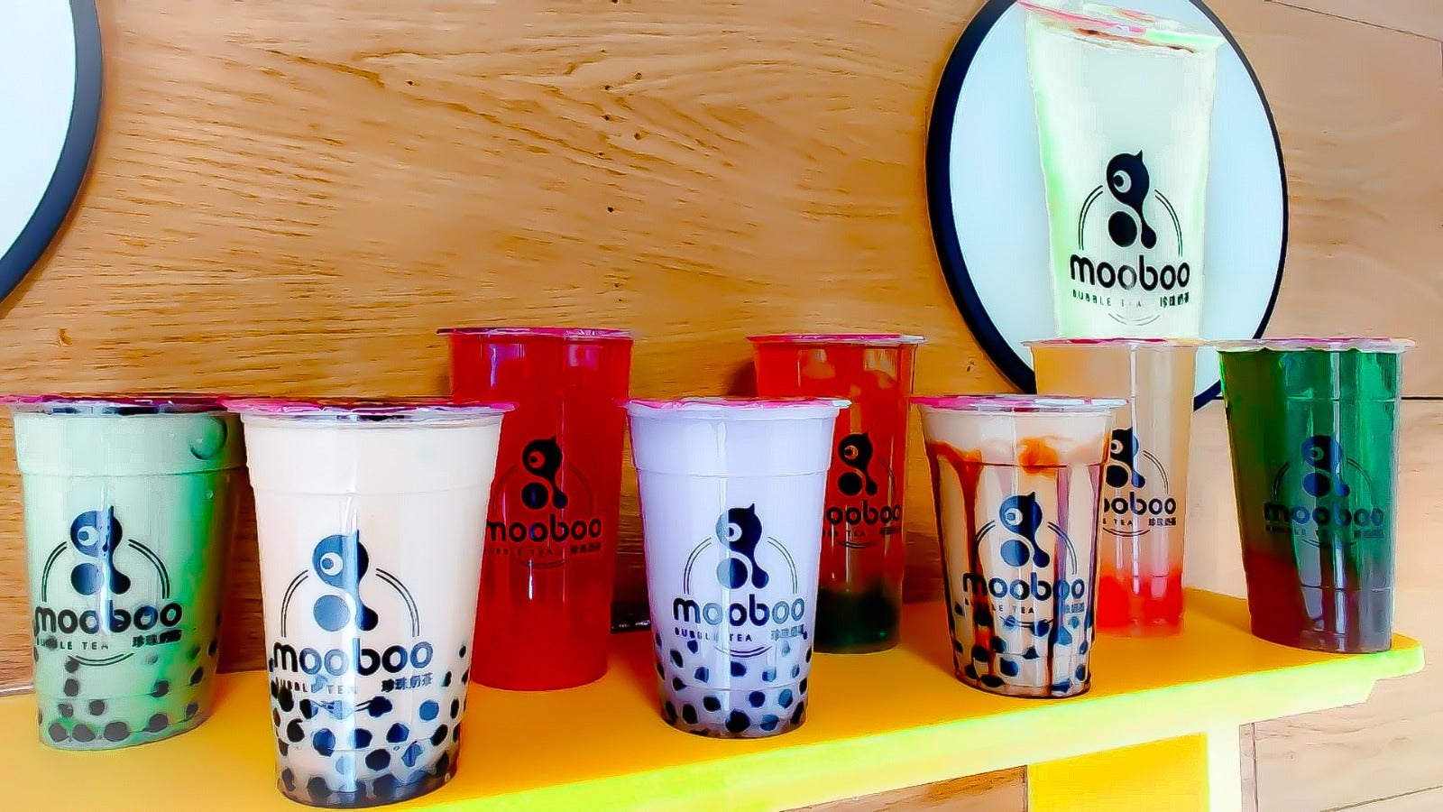 Mooboo Bubble Tea delivery from Bolton Order with Deliveroo