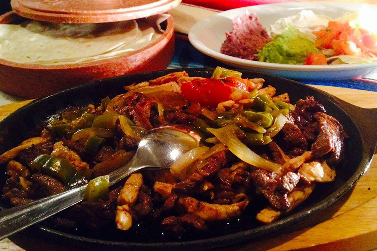 Consegna a domicilio di Ganas Cocina Mexicana y Bar a Garibaldi