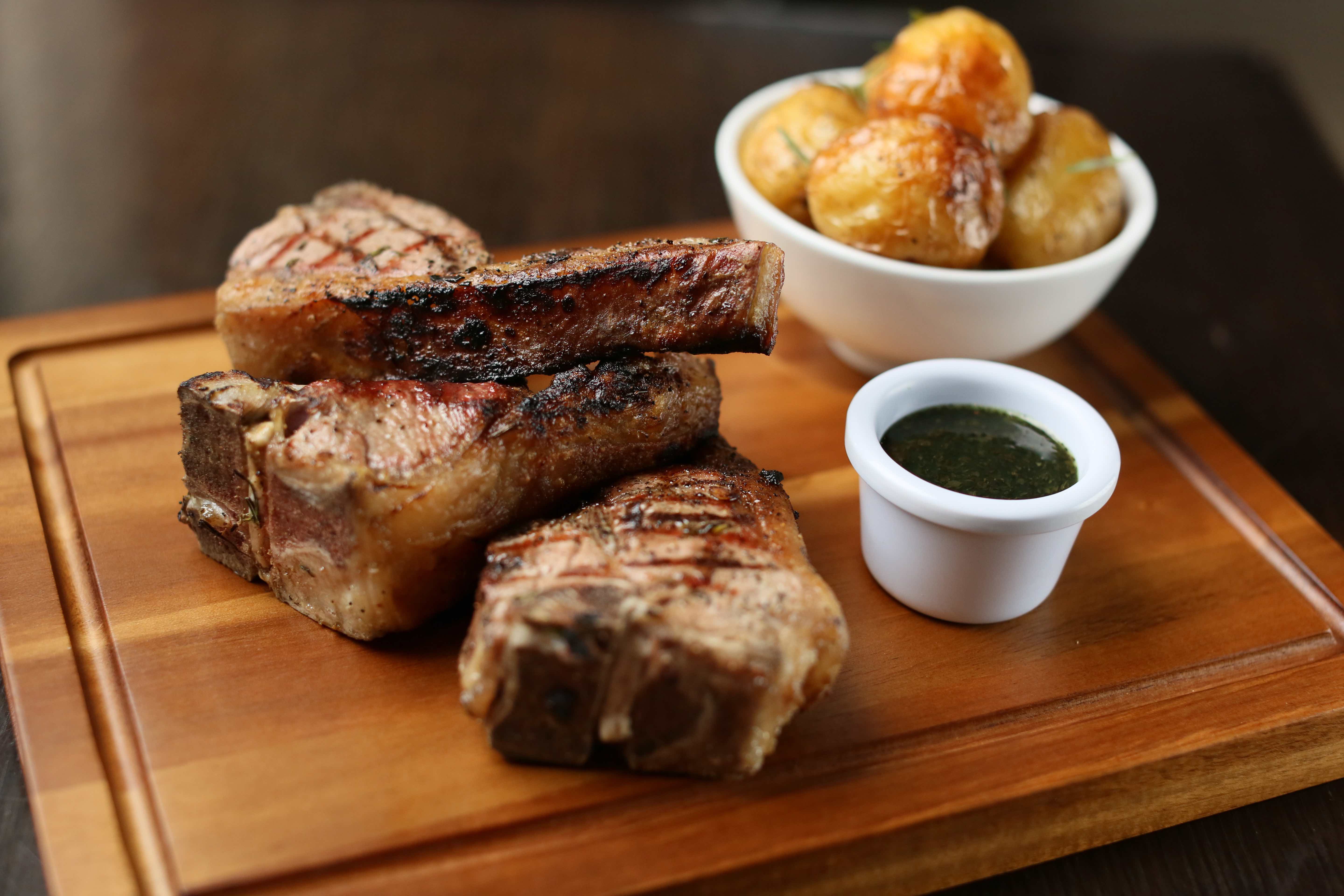 Smith's Bar & Grill delivery from Paddington Order with Deliveroo