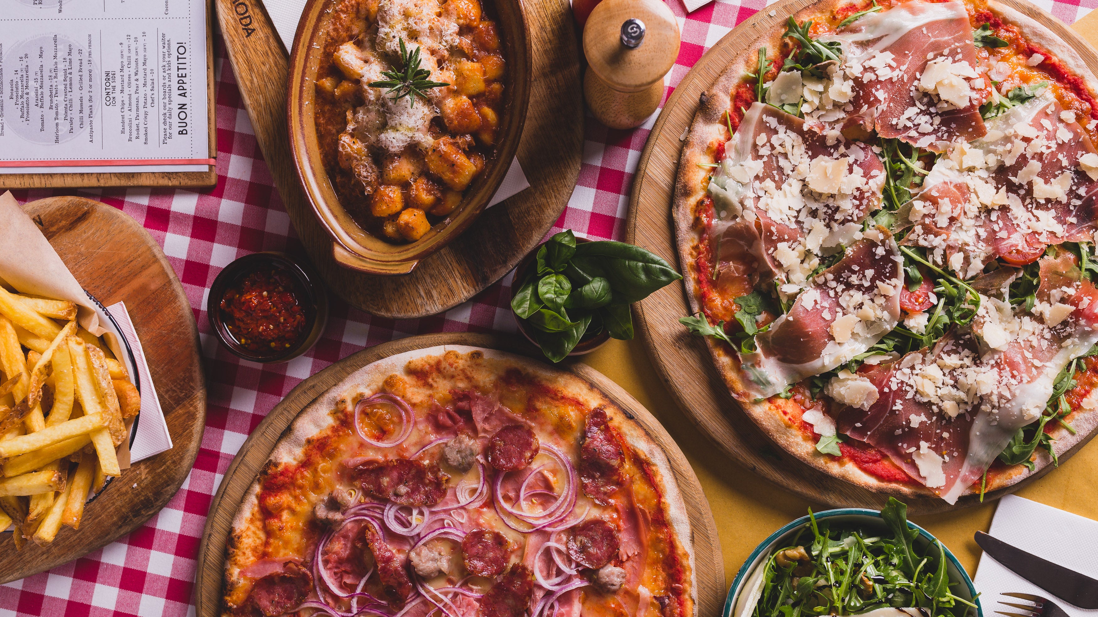 Chelsea Pizza Co delivery from Nedlands Order with Deliveroo