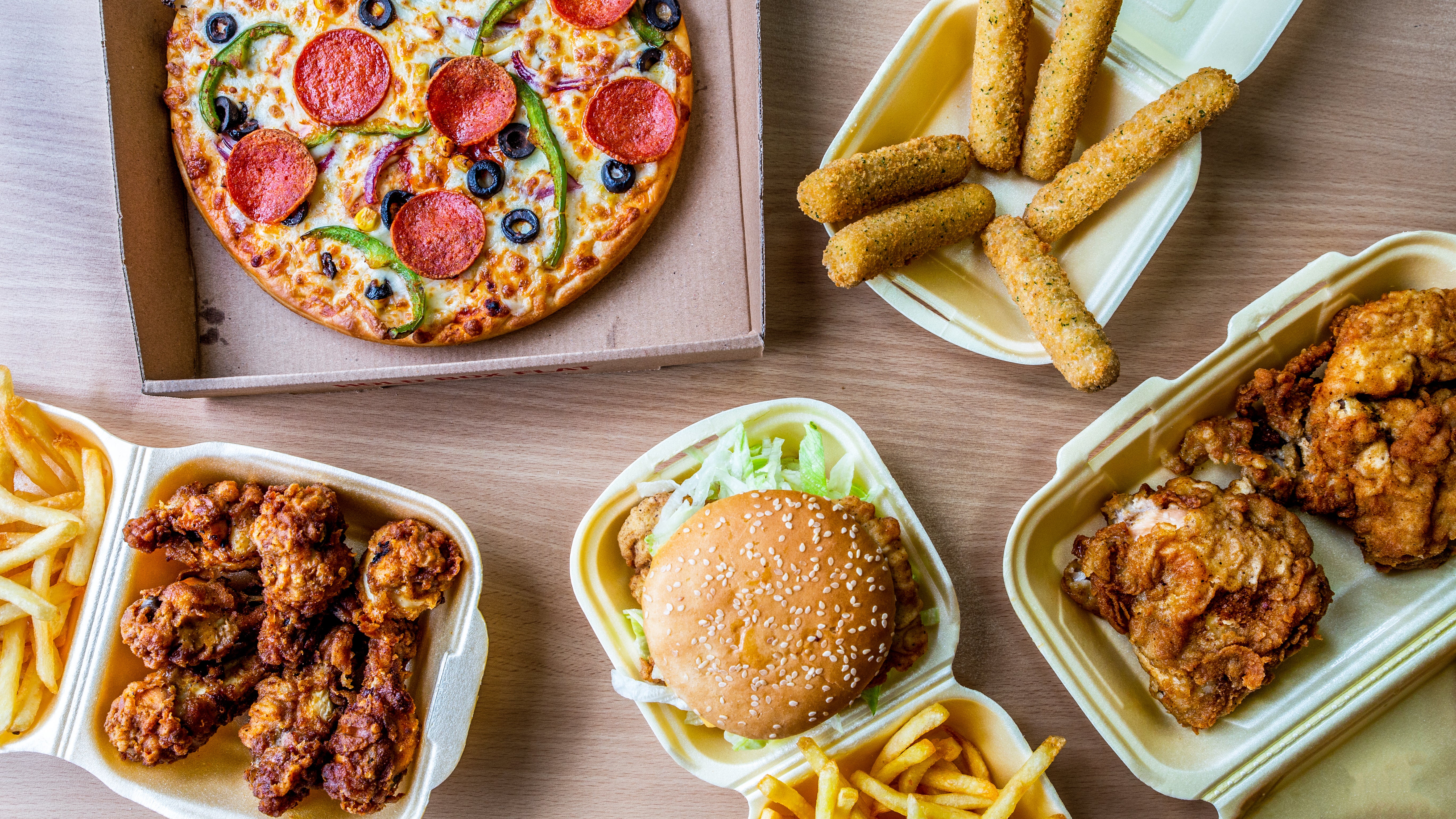 Carolina Pizza delivery from Hackney Order with Deliveroo