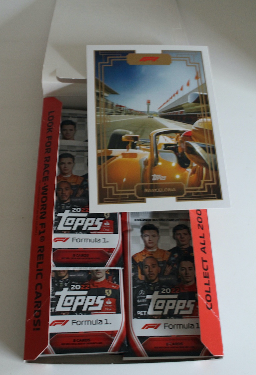 Topps flagship 2022 box toploader