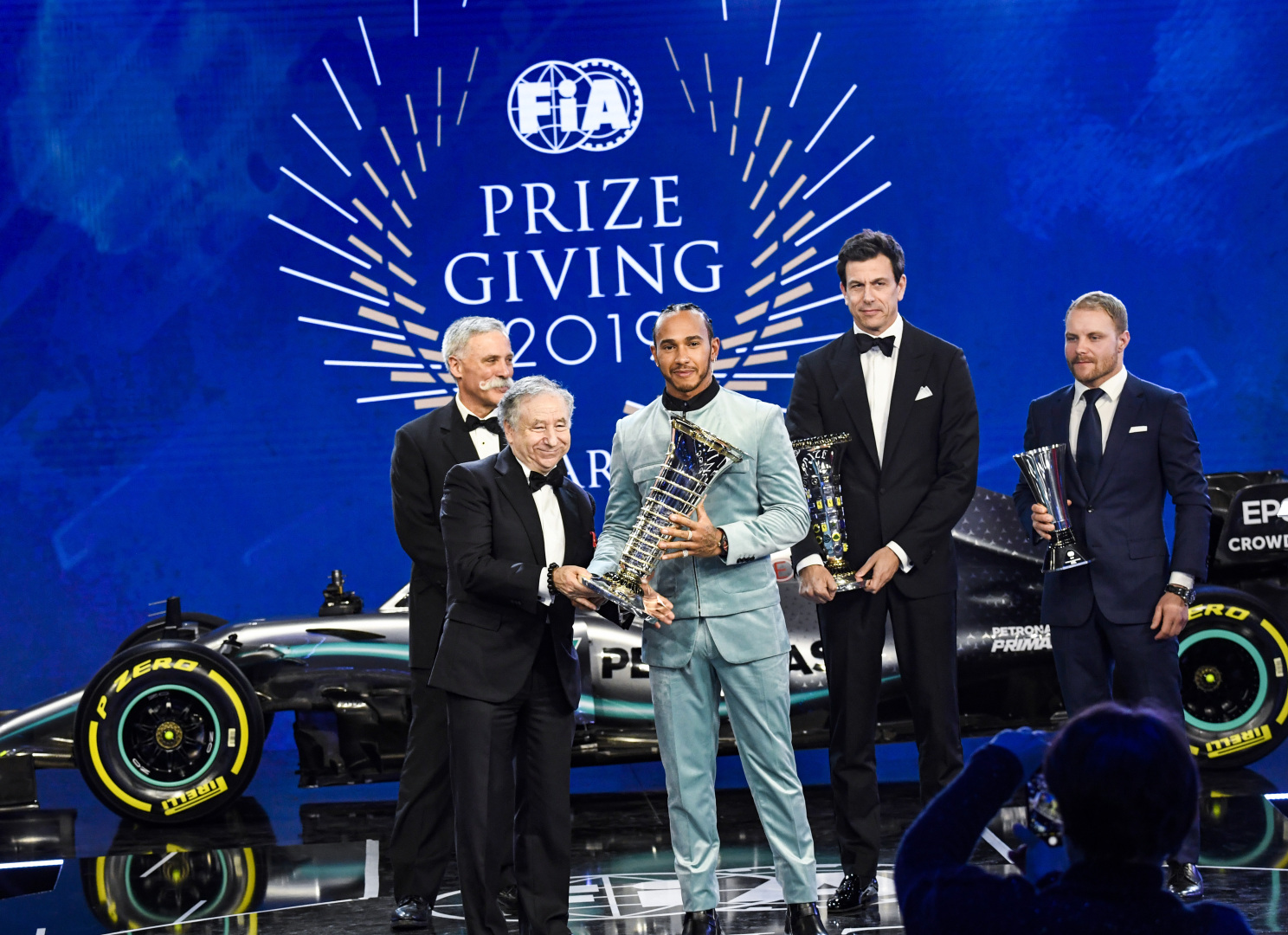 Mercedes and Lewis Hamilton Crowned 2019 Championsf1chronicle