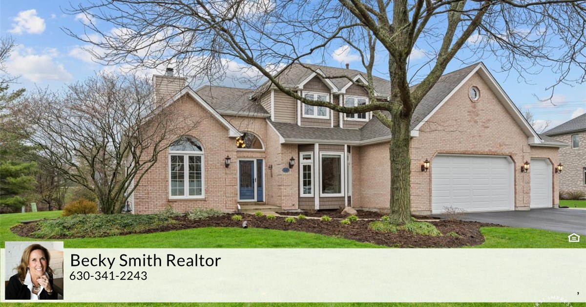 643 Samantha Cir, Geneva, IL 60134