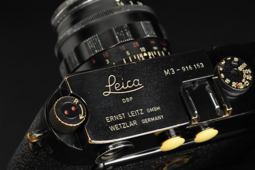 f22cameras Leica Black Paint Camera
