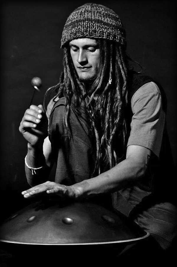 Cas Cas - shakers | Daniel Waples - Hang In Balance