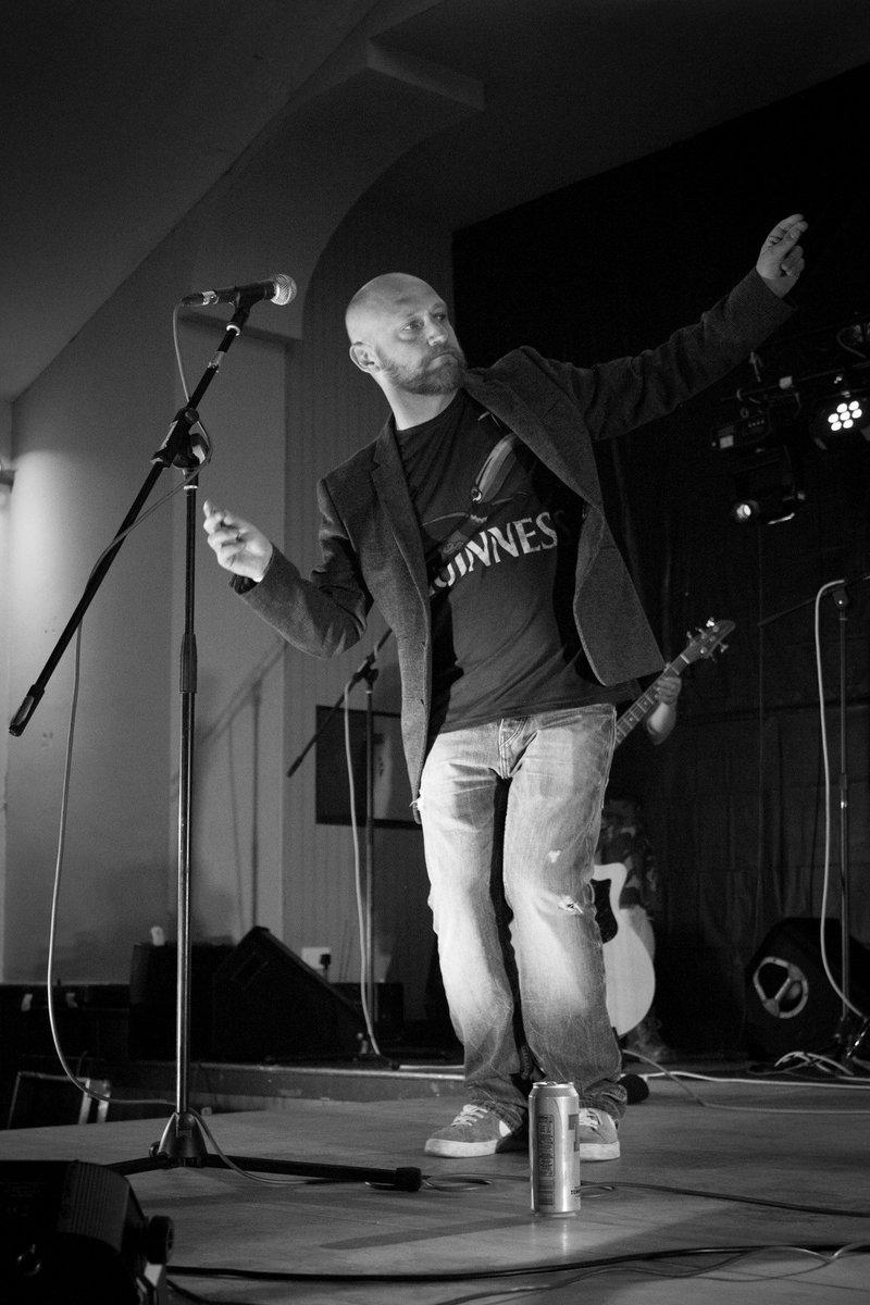 Looking Glass Edgar Road