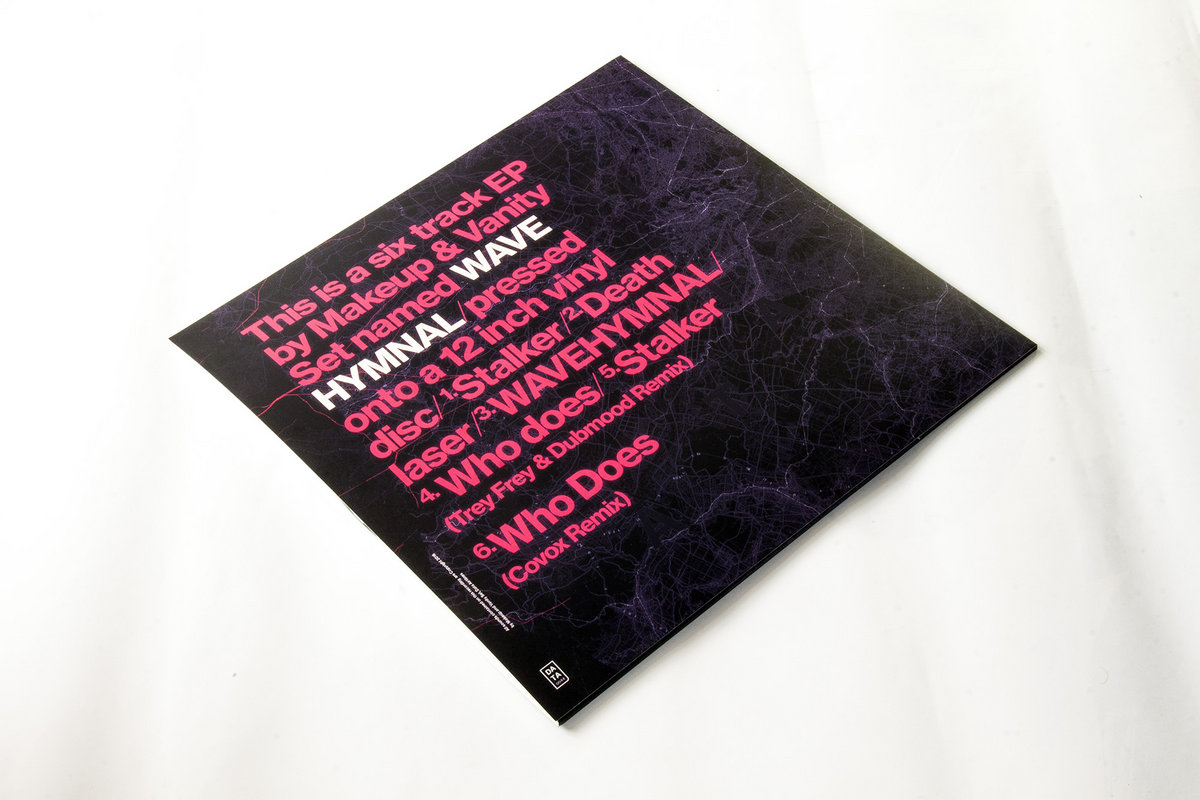 Wavehymnal (DATA044) Makeup and Vanity Set