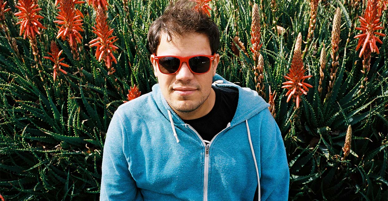 Donuts, Dudes & Devotion A Day in The Life of Jeff Rosenstock