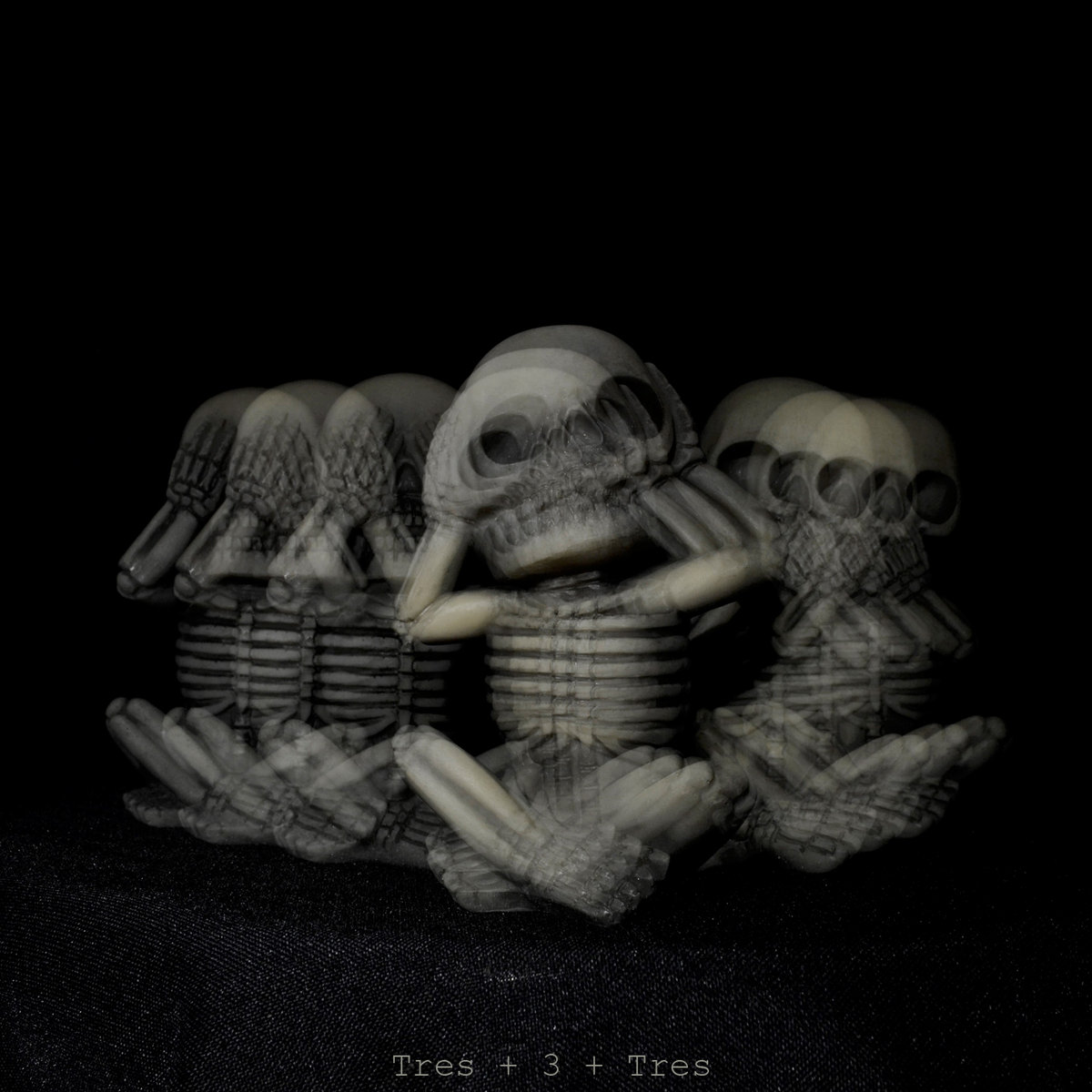 Tres + 3 + Tres Tres + 3 + Tres