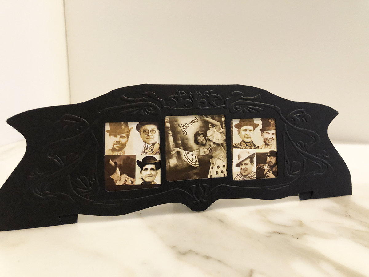 4 x Display Cards with 4 Art Deco Style Frames Klein and Her