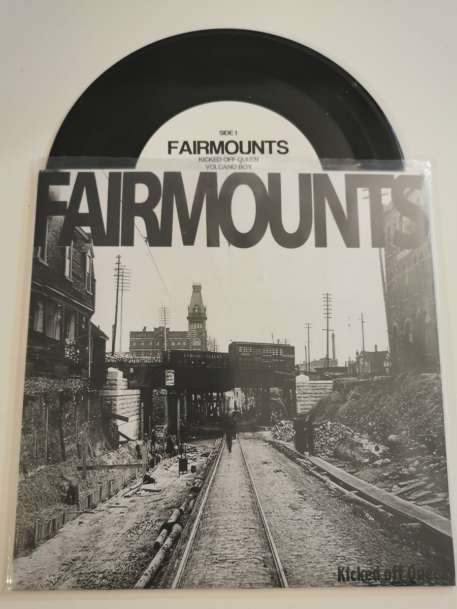 Kicked Off Queen Split 7" w/ Plan 37 FAIRMOUNTS