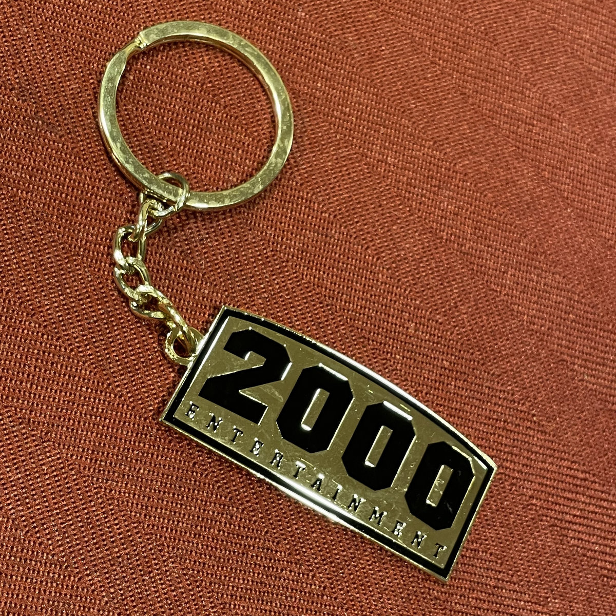 Keychain + Sticker Bundle 2000 ENT.