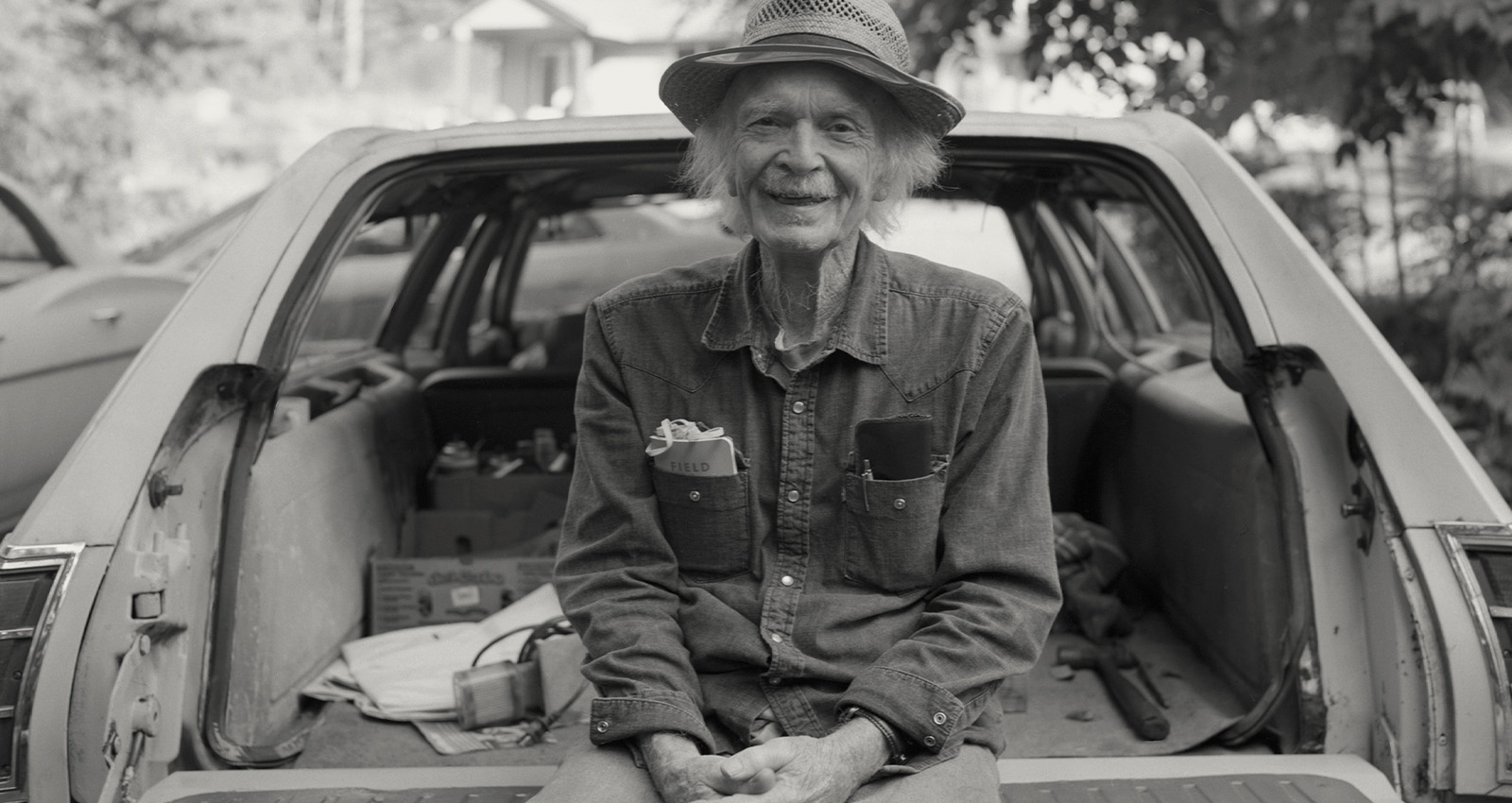 Don’t Call Michael Hurley a “Folkie” Bandcamp Daily