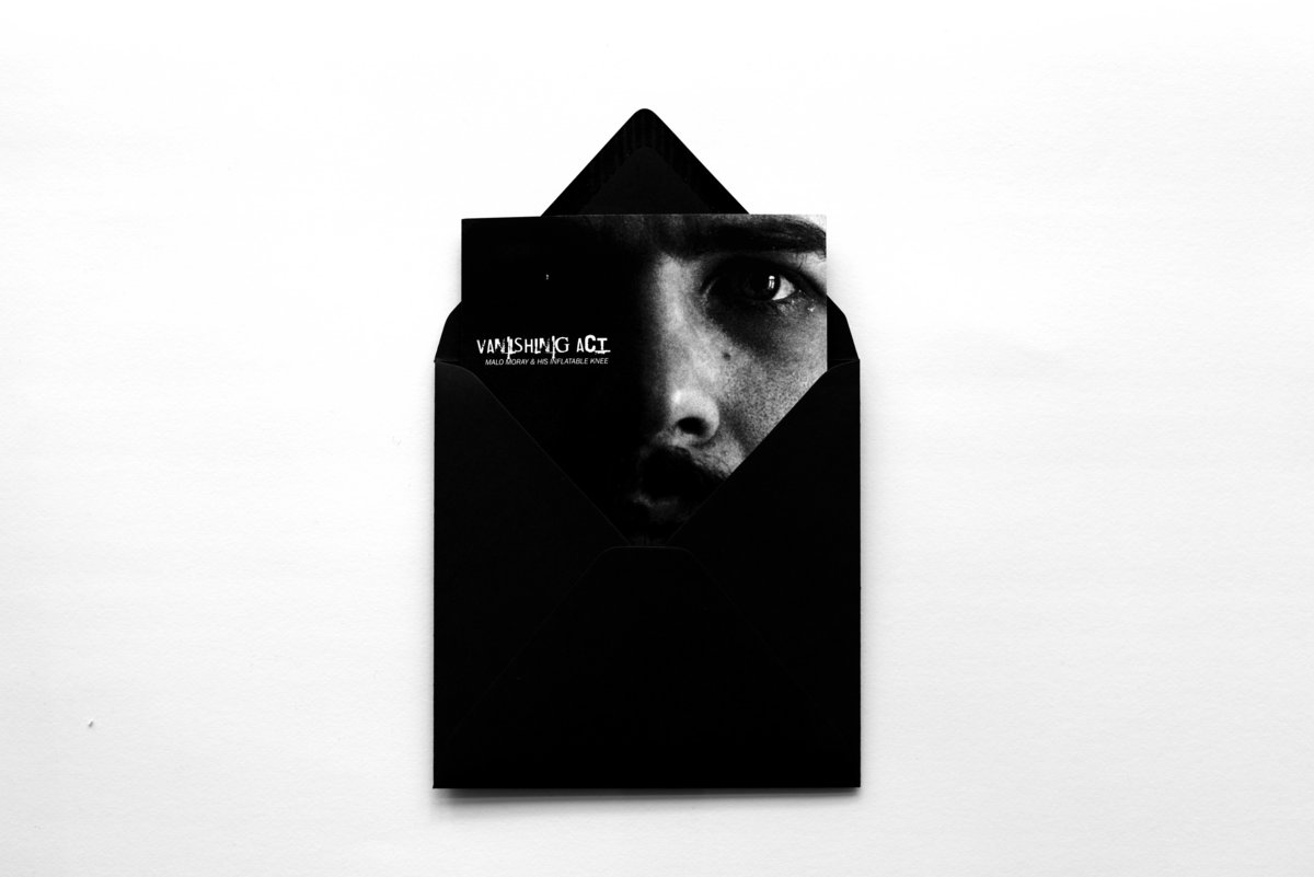 Vanishing Act Malo Moray & His Inflatable Knee