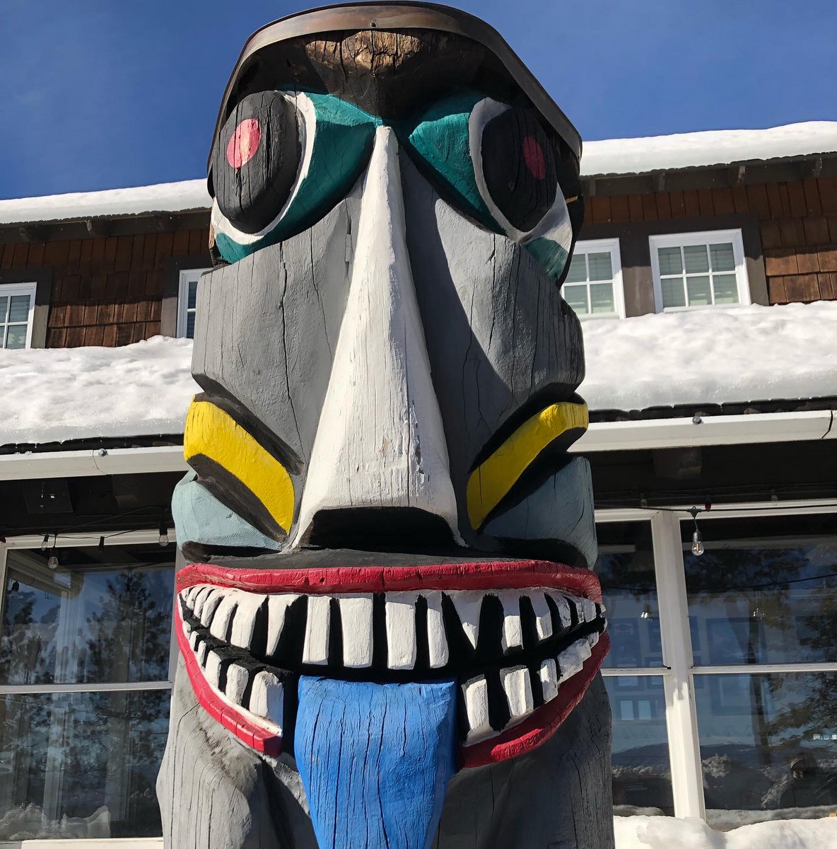 Mammoth Commercial break