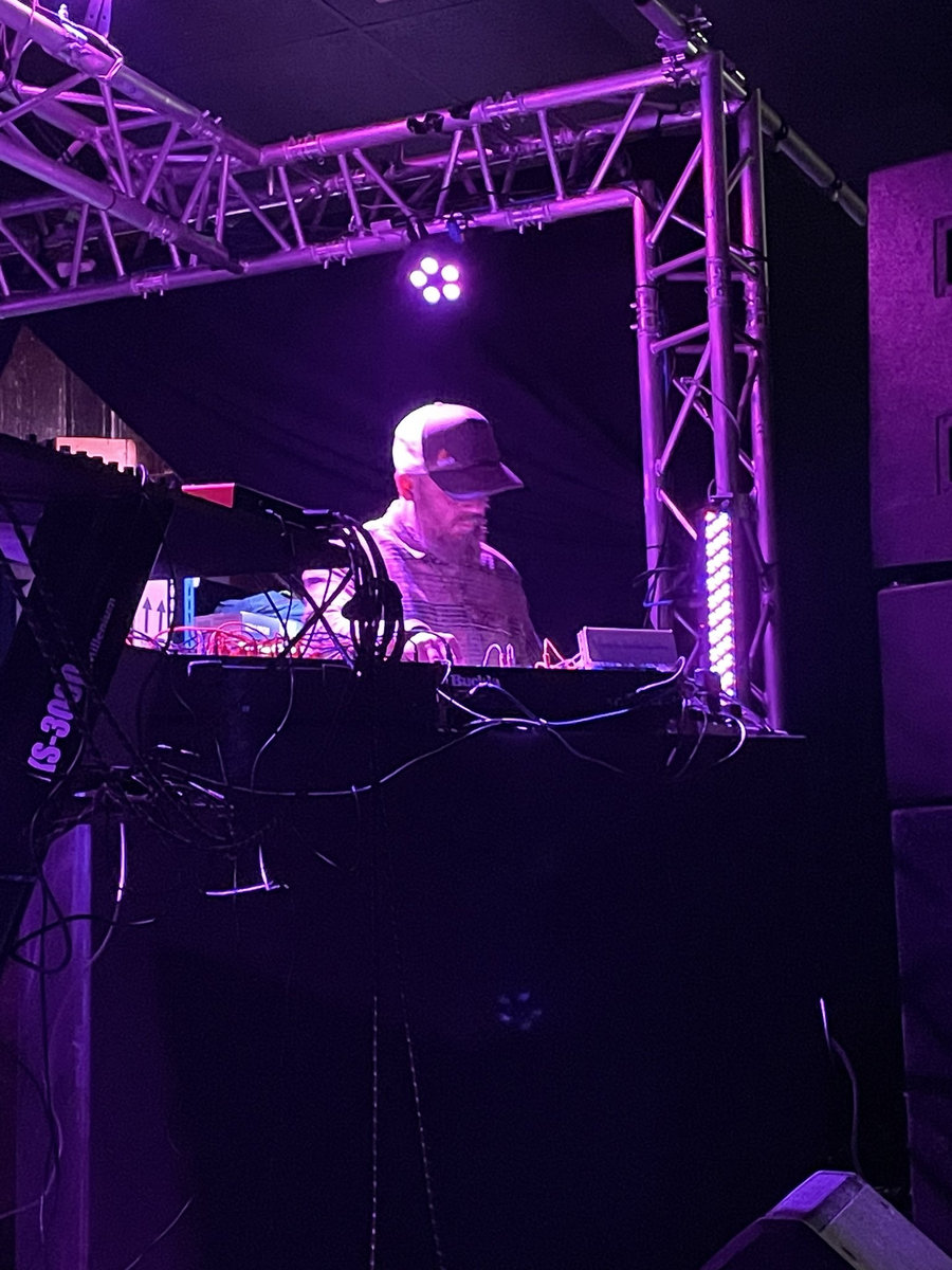 Music Field Lines Cartographer