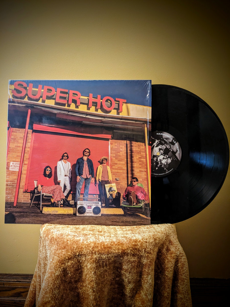 Super Hot Harmonica Lewinski