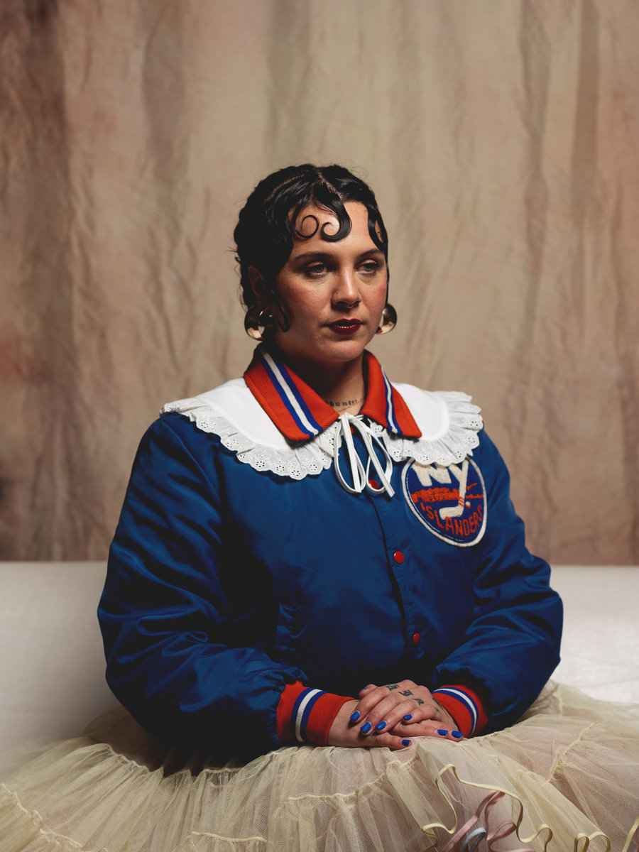 HEAVYWEIGHT Isabeau Waia'u Walker