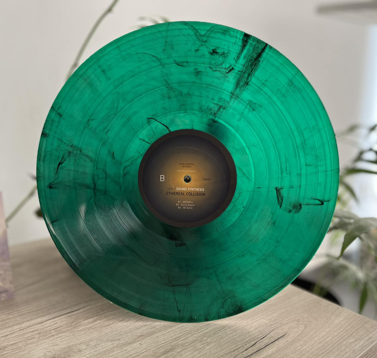 WM01-Uf0 vs Sound Synthesis - Ethereal Collision EP | Wave Function
