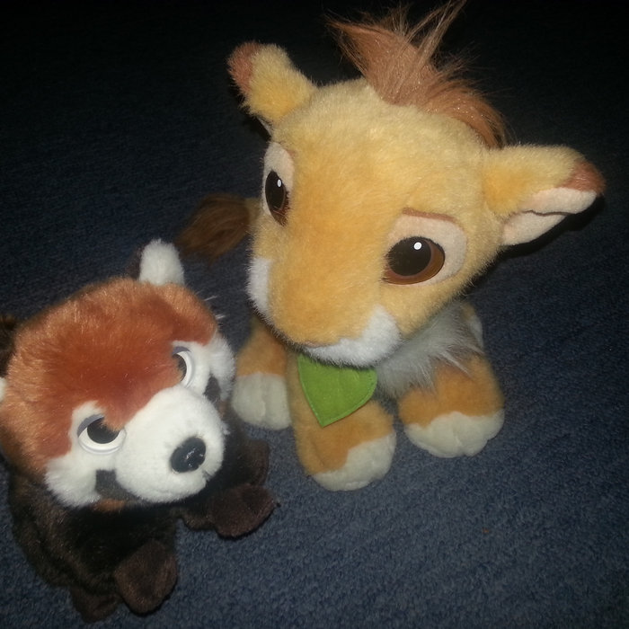 Simba & Smokey Plush Hub