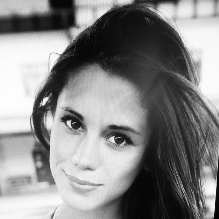 Little Caprice | PLUCHE