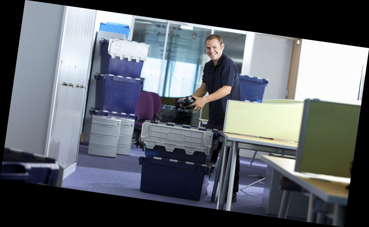 18557892734 furniture movers sliders with lift PR furniture movers