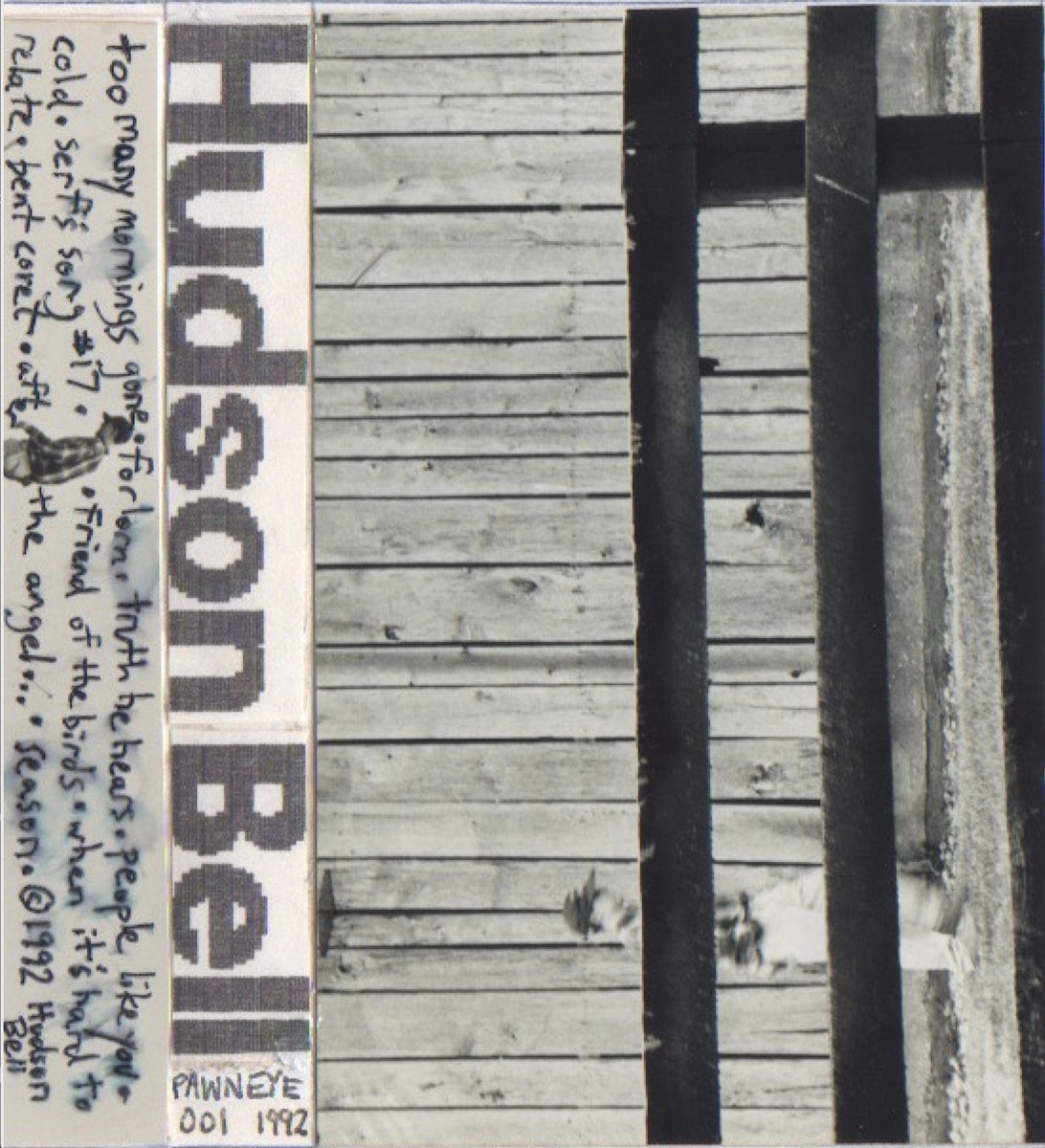 Strawberry Lane Hudson Bell