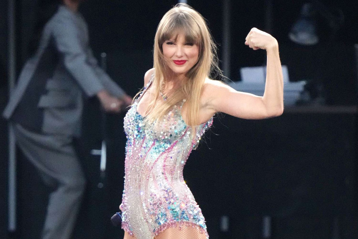 (Concert/Live)* Taylor Swift at Rogers Centre Canada 2024 Live