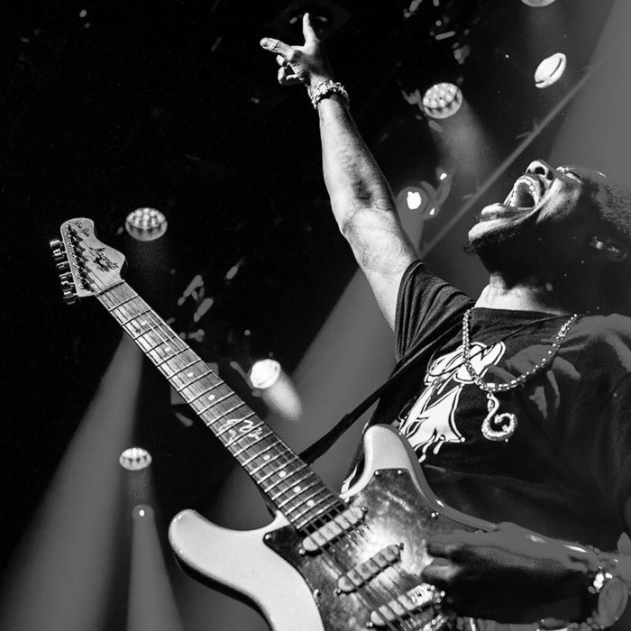 Bar Fly [2 Keys 75 BPM] Now YOU Shred