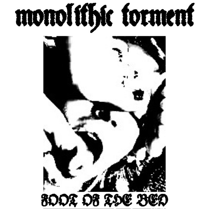 FOOT OF THE BED MONOLITHIC TORMENT