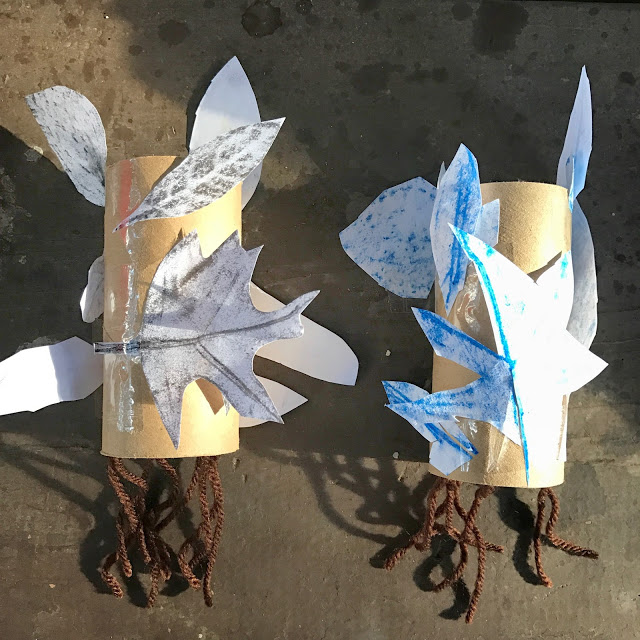 Kid's camping craft idea Leaf Rubbing Tree (easy toilet paper roll