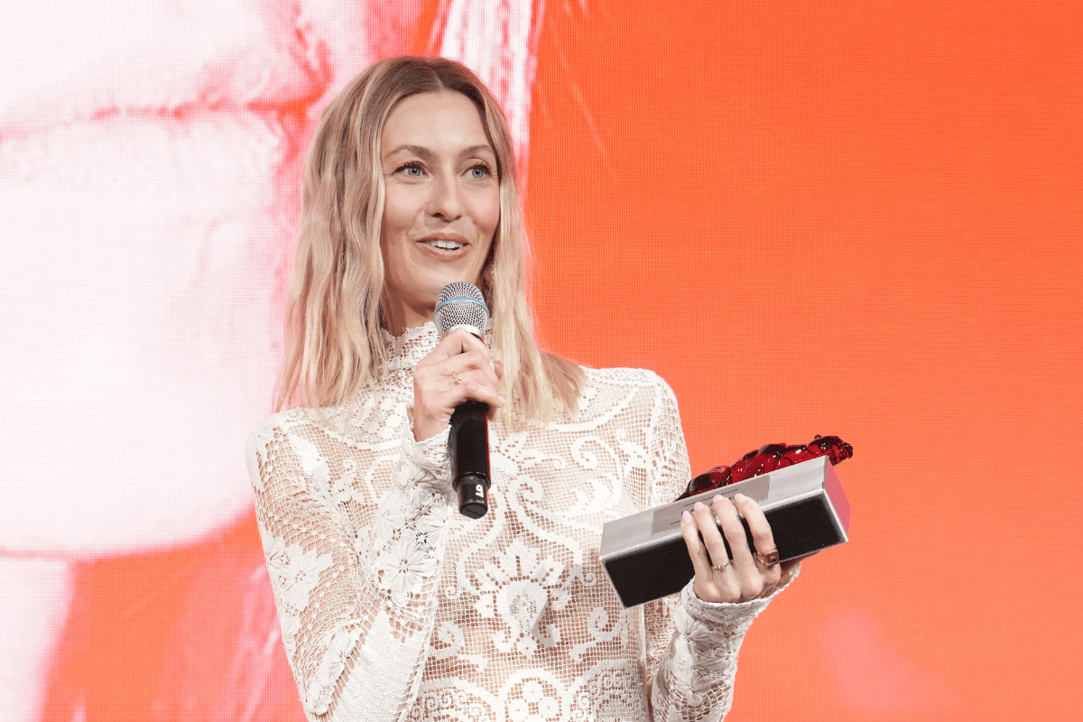 How Estelle Adeline Made Award Winning PlaidàPorter FAB L'Style