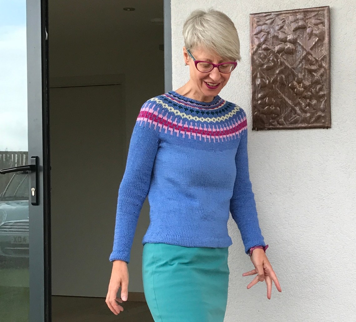 The Elizabeth Zimmerman seamless colourful yoke sweater