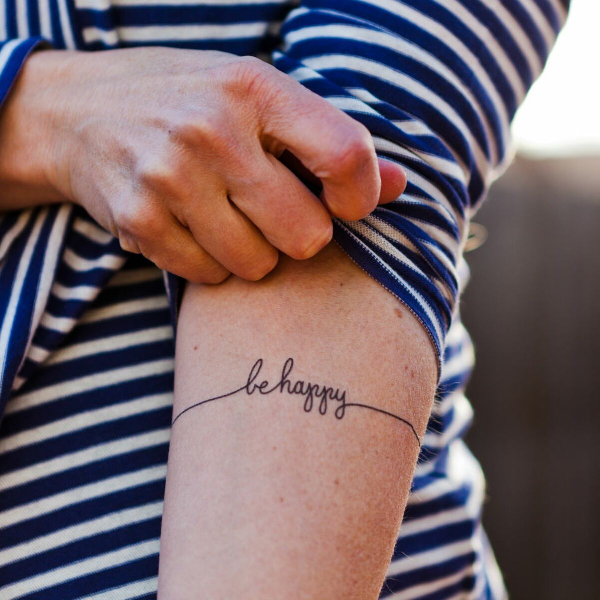 Comment Faire Durer Un Tatouage Temporaire Femme Actuelle Le Mag