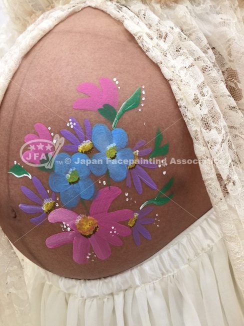 スタジオアリス　マタニティペイントの画像