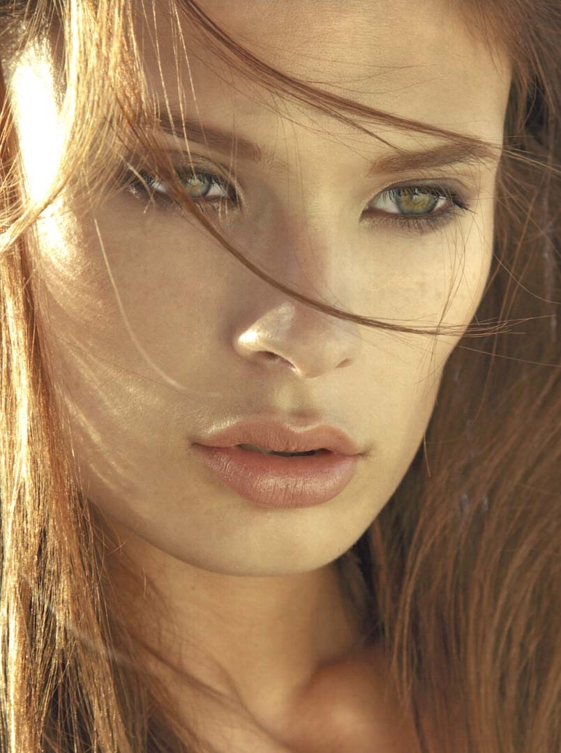 Olga V FACES MODEL AGENCY