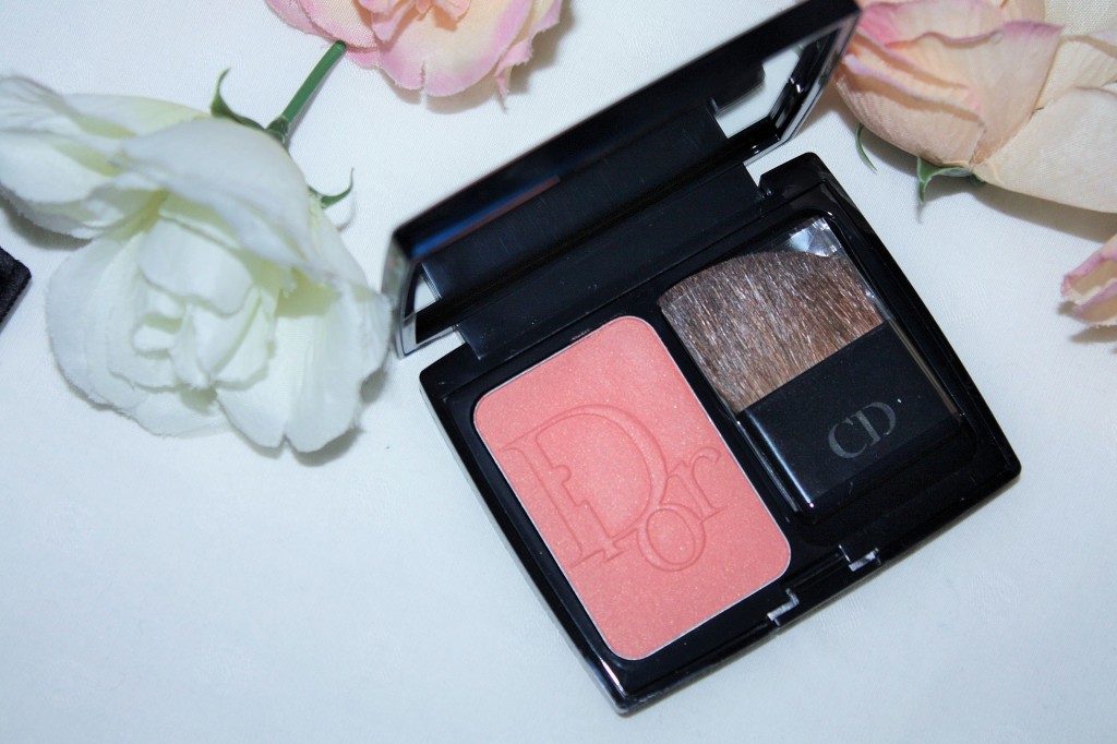 DiorBlush Vibrant Colour Powder Blush in Cocktail Peach Review & Swatch