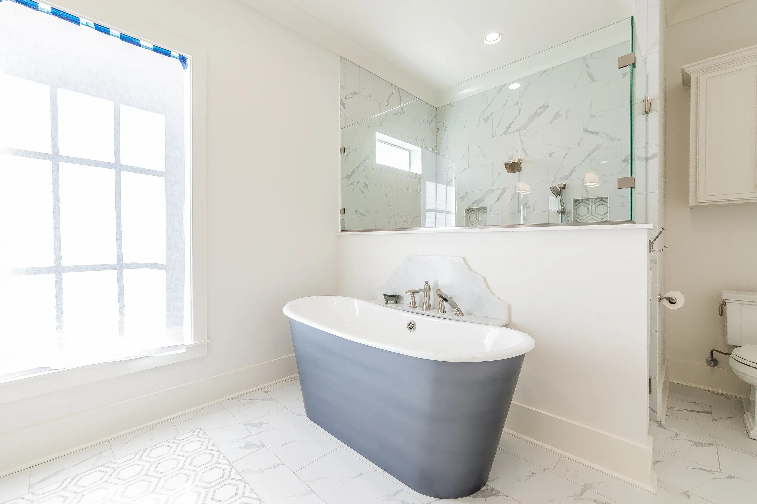 How to Clean a Bathtub the Right Way Facets of Lafayette