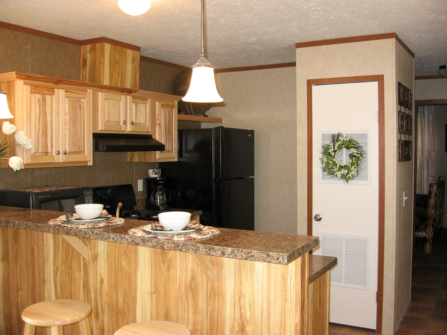 Littleton 14 X 40 533 sqft Mobile Home Champion Homes Center