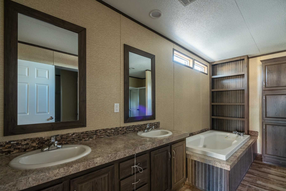 Hammon doublewide 2040 sqft Mobile Home Factory Expo Home Centers