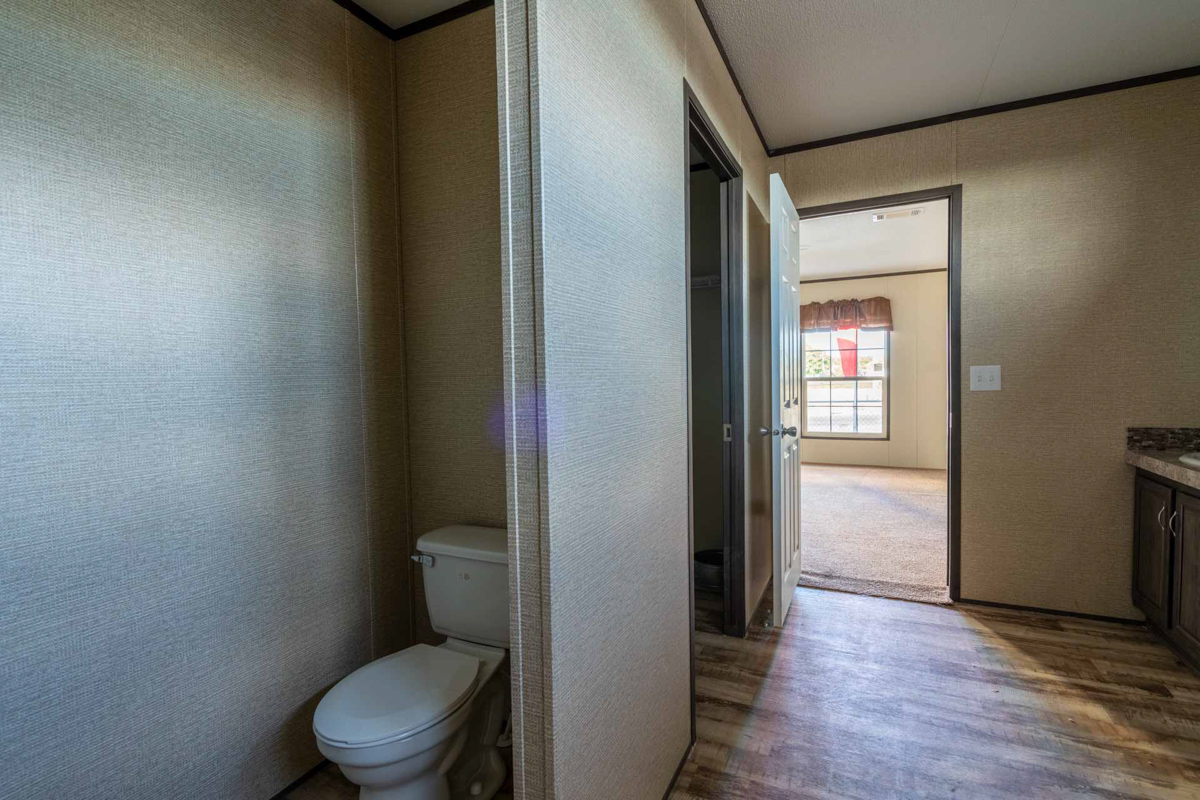 Hammon doublewide 2040 sqft Mobile Home Factory Expo Home Centers