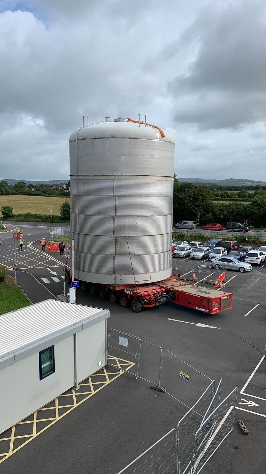AB InBev Magor Heavy Machinery Movers Factory Plant