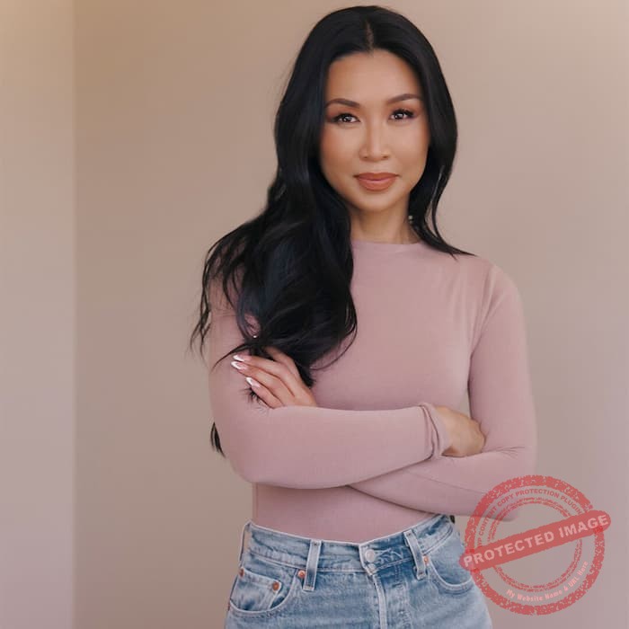 Tracy Romulus (KKW) WikiBio, Age, Husband, Net Worth, Real Name(04)