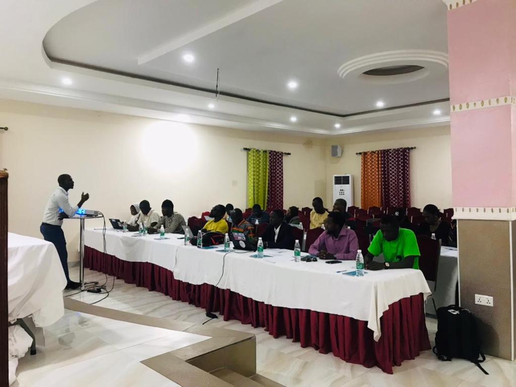 FactSpace West Africa and UNESCO train Gambian youth leaders on MIL