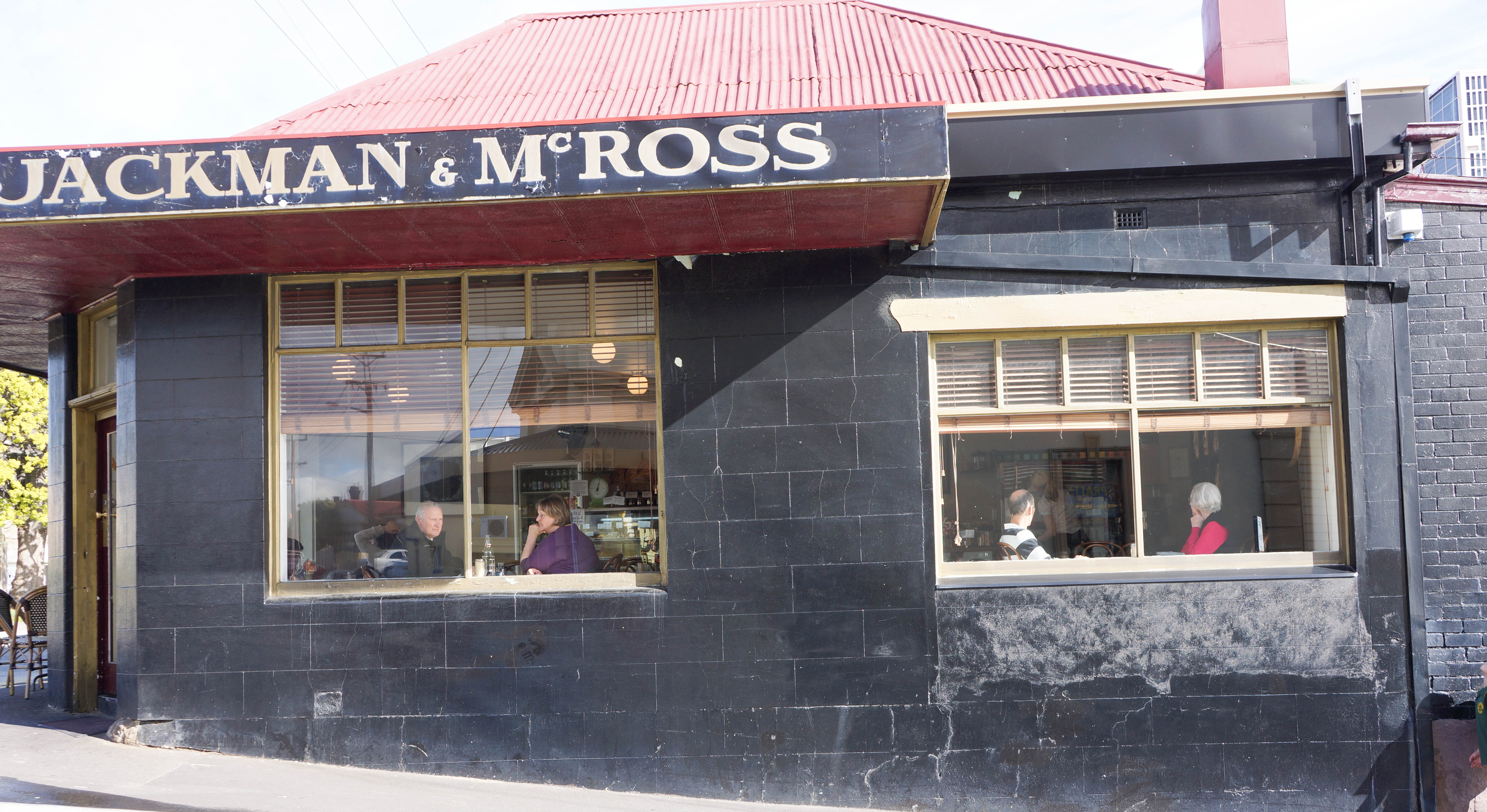 Fabric and yarn shopping in Hobart fadanista