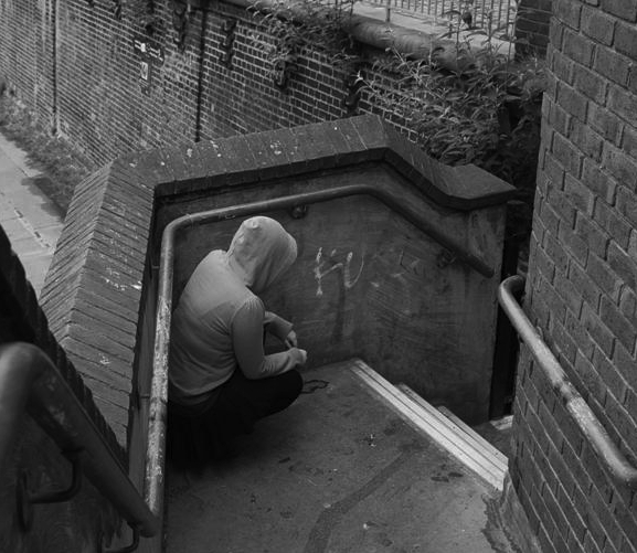 PLAY Find Me by Olwen Wymark Opens Tuesday 14th June 2011 FAD Magazine